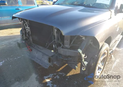 2017 Ram 1500 Express 4X4 6'4 Box from USA, damaged, VIN 1C6RR7FG7HS829942